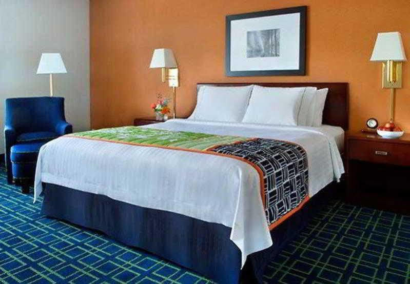 Fairfield By Marriott Inn & Suites Wallingford New Haven Room photo